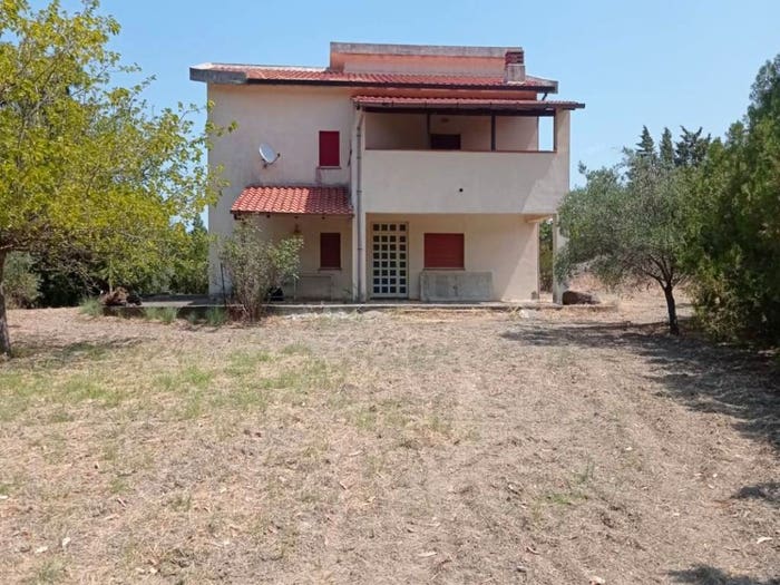 Casa con 6 locali in vendita in Contrada Piano, Gualtieri Sicaminò