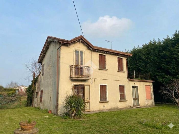 Casa trilocale in vendita in Via Cà Brazzo, Centro, Arre