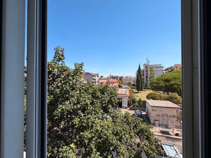 Appartamento trilocale in vendita in Via Alcide De Gasperi, Centro, Aprilia