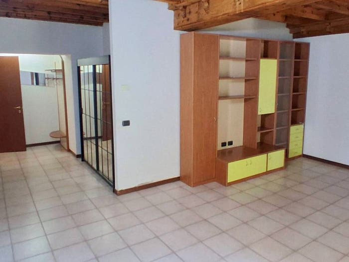 Appartamento bilocale in vendita in Piazza Dottor Antonio Albini, Robbiate