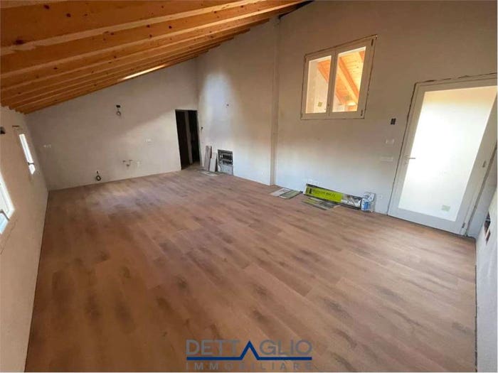 Appartamento quadrilocale in vendita in Robegano, Salzano