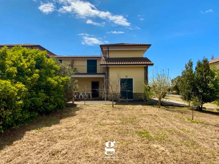 Casa con 5 locali in vendita in Via Ardisani snc, Casal Velino