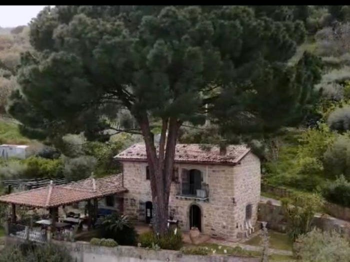 Casa quadrilocale in vendita in Capo d'Orlando