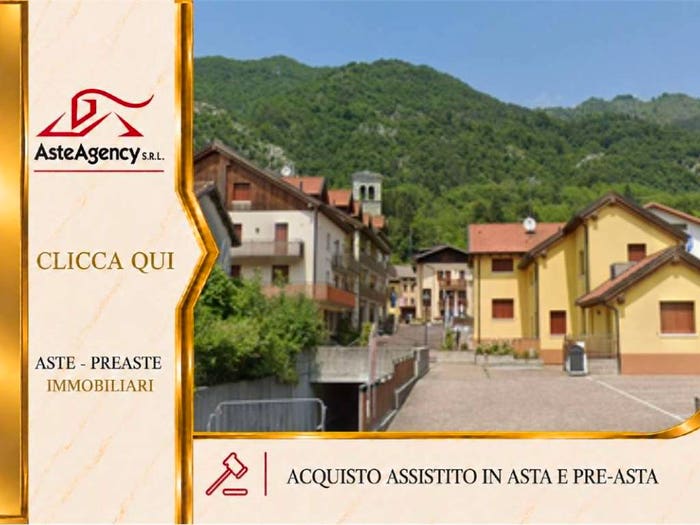 Casa con 6 locali in vendita in Piazzetta Cesare Battisti, Centro, Barcis