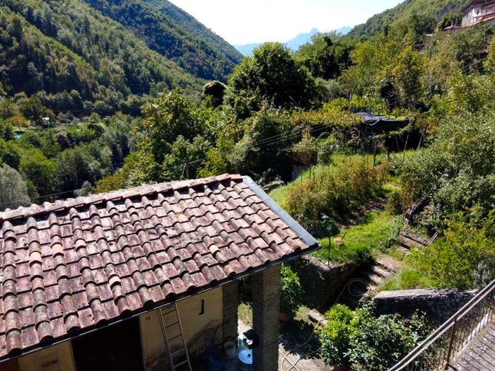 Casa trilocale in vendita in Castiglione di Garfagnana