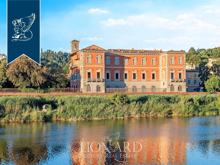 Casa con 6 locali in vendita in San Niccolò, Firenze