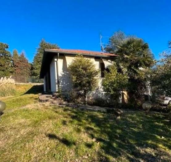 Casa con 6 locali in vendita in Via Leonardo da Vinci, Centro, Costa Masnaga
