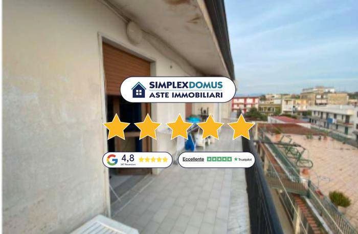 Appartamento con 5 locali in vendita in VIA GIUSEPPE MAZZINI, Centro, Pollena Trocchia