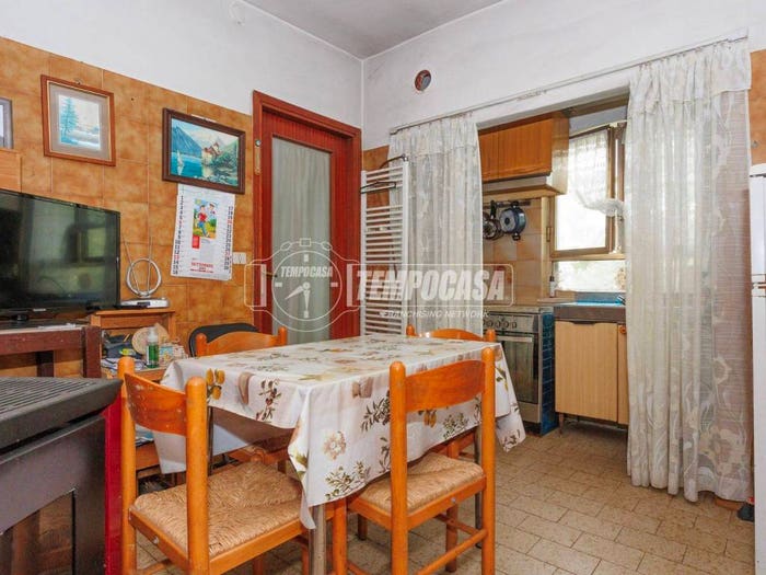 Casa trilocale in vendita in Via Belsito, Murazzo, Fossano