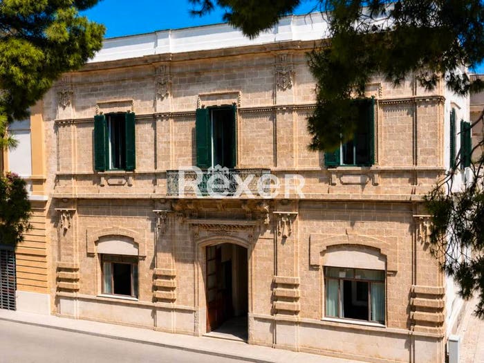 Casa con 6 locali in vendita in Via Roma, Centro, Matino