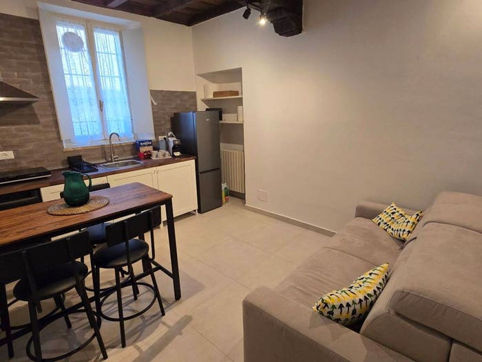 Appartamento bilocale in vendita in Via Ugo Foscolo, Centro Storico, Pavia