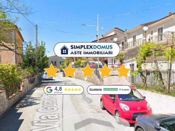 Appartamento con 5 locali in vendita in Via Guido Rossa, Centro, Santo Stefano di Rogliano