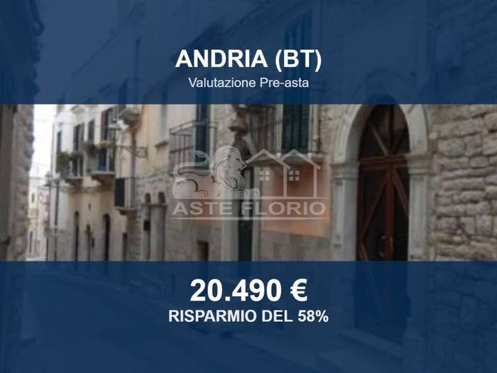 Appartamento bilocale in vendita in Via Federico II di Svevia, Centro Storico Santa Maria Vetere, Andria