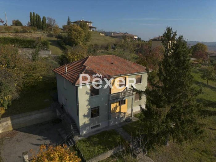 Casa con 6 locali in vendita in VIA ROMA, Centro, Grazzano Badoglio
