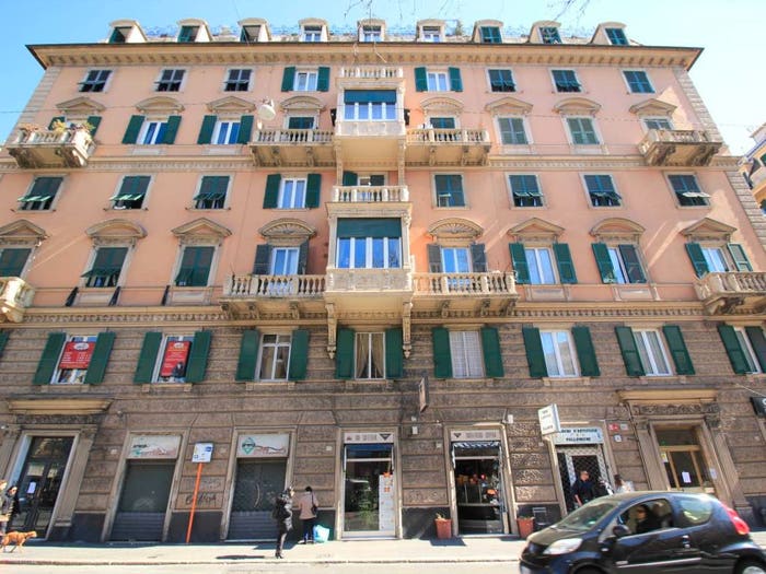Appartamento quadrilocale in vendita in Corso Sardegna, San Fruttuoso, Genova