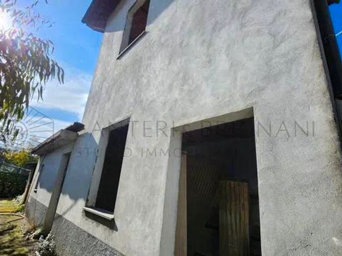 Casa quadrilocale in vendita in Centro, Camporosso