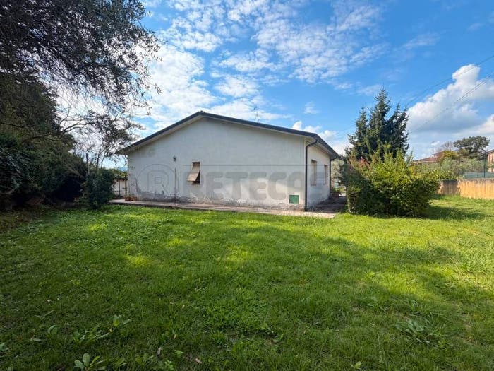 Casa con 6 locali in vendita in Via delle Vigne, Colombiera Molicciara, Castelnuovo Magra