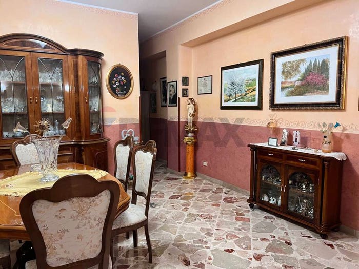 Appartamento con 5 locali in vendita in Via Cesare Abba, Centro, Bagheria