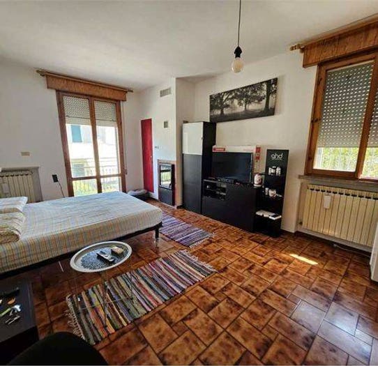 Casa con 6 locali in vendita in Borgo Montone San Marco, Ravenna