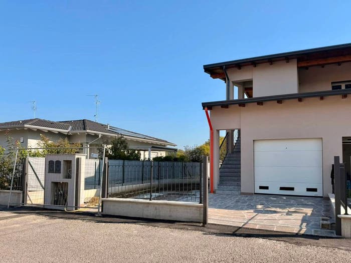 Casa trilocale in vendita in Via Dante Alighieri, Pieranica
