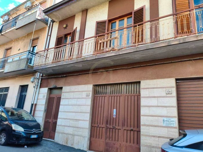 Appartamento bilocale in affitto in Via III Retta Levante, Centro, Belpasso