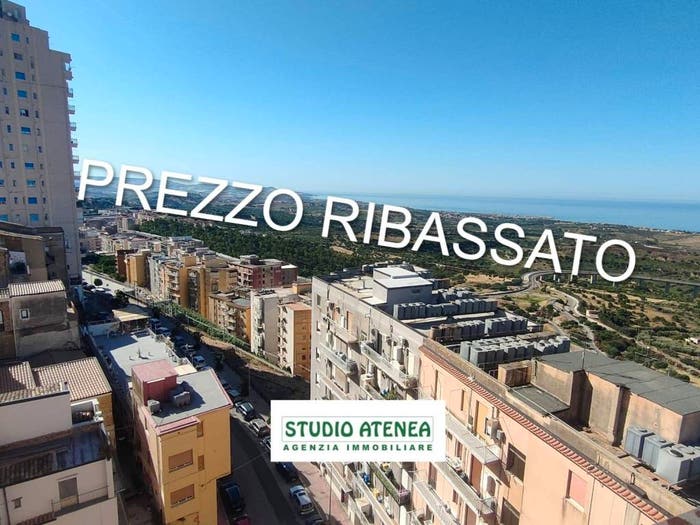 Appartamento quadrilocale in vendita in Viale Pietro Nenni, Centro Storico, Agrigento