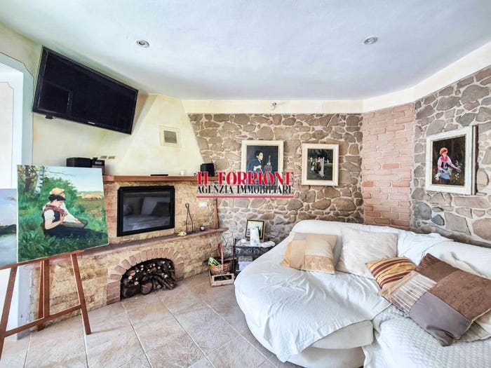 Casa quadrilocale in vendita in Via di Casore, MontecatiniTerme