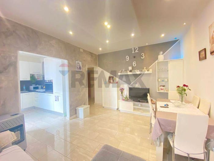 Appartamento trilocale in vendita in Via Faraci, Picanello, Catania