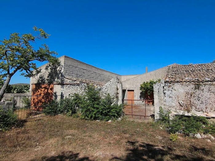 Casa quadrilocale in vendita in Strada Provinciale, Noto