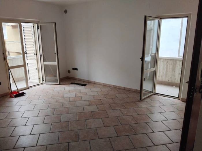 Appartamento trilocale in vendita in Via Giuseppe Garibaldi, Centro, Alba Adriatica