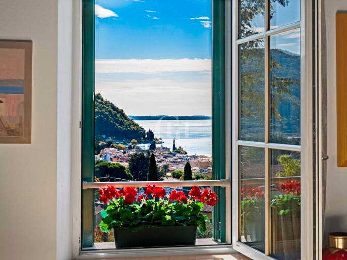 Appartamento trilocale in vendita in Emilio Salgari, Garda