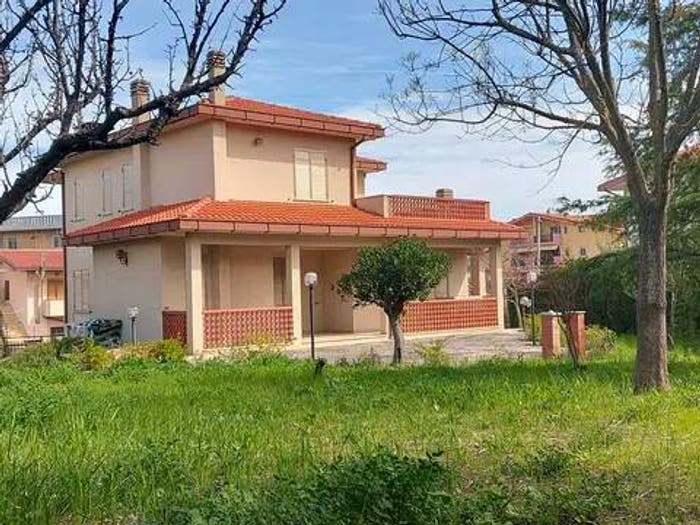 Casa con 6 locali in vendita in Via Nazionale A, Selva, Altino