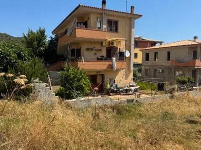 Appartamento con 5 locali in vendita in Via Alessandro Volta, Siniscola