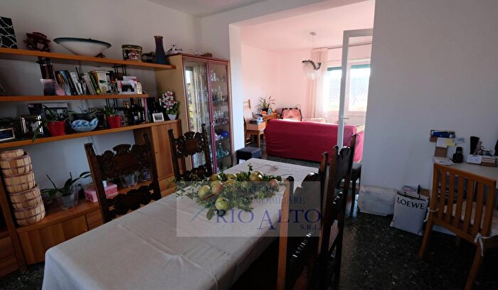 Appartamento con 6 locali in vendita in Venezia