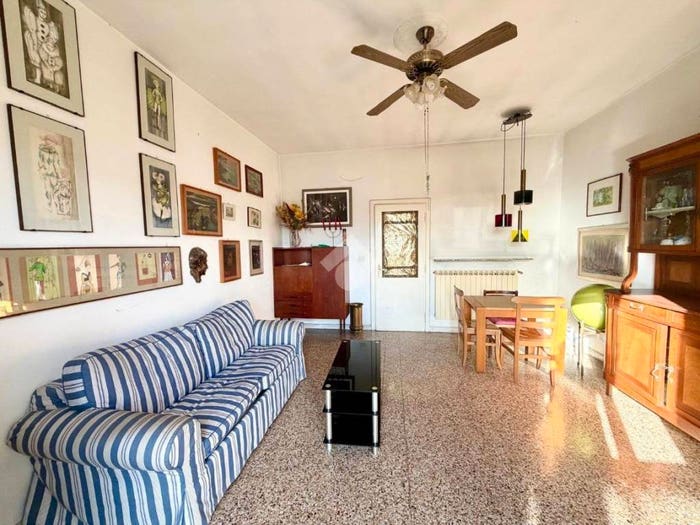 Appartamento trilocale in vendita in Via paradiso, Cornigliano, Genova