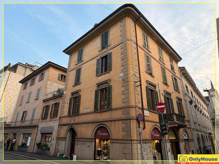 Appartamento bilocale in affitto in Via Giuseppe Garibaldi, Centro, Bergamo
