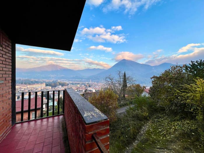 Casa con 5 locali in vendita in Via Rodolfo Morandi, Centro, Albino