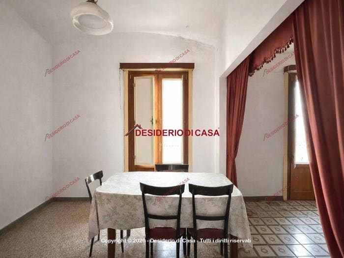 Casa con 5 locali in vendita in Vicolo Cancelliere, Pettineo