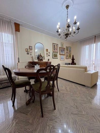 Appartamento con 5 locali in vendita in Via Iris Versari, Parco Urbano Piscina, Forlì