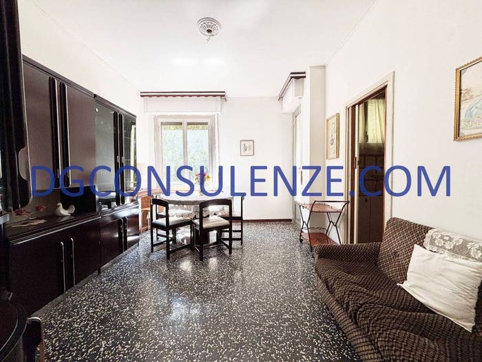 Appartamento trilocale in vendita in Piazzale Luigi Emanuele Corvetto, Corvetto, Milano