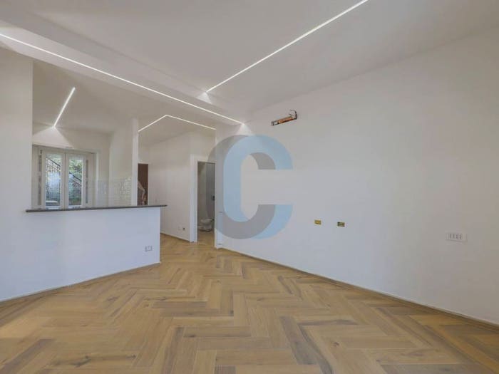 Appartamento trilocale in vendita in Via di Frascati, Centro, Rocca di Papa