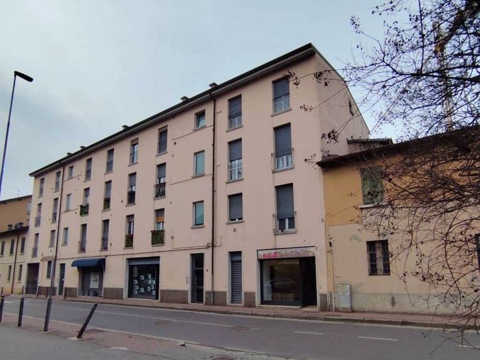 Appartamento trilocale in vendita in Via San Zeno, Brescia Due, Brescia