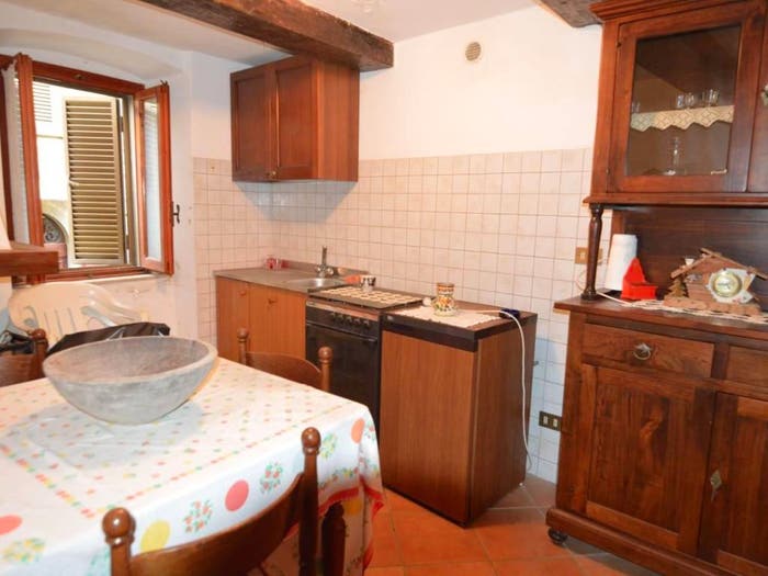 Casa quadrilocale in vendita in Marliana
