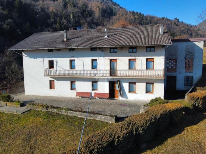 Appartamento con 5 locali in vendita in via A VECELLIO, Pedavena