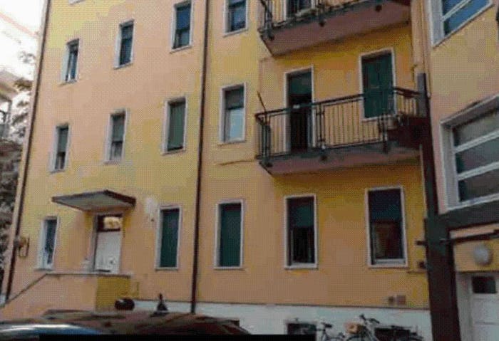 Appartamento con 6 locali in vendita in Viale Domenico Bolognesi, Parco della Resistenza, Forlì
