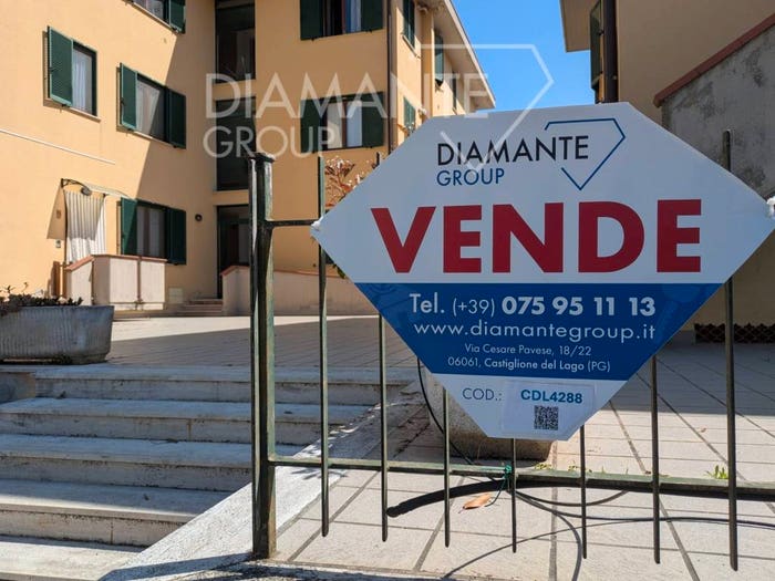 Appartamento trilocale in vendita in Contrada Prati, Castiglione del Lago