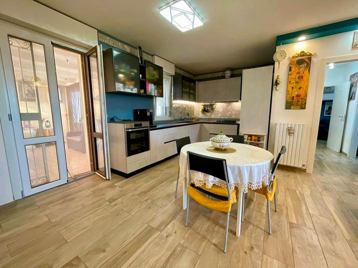 Appartamento quadrilocale in vendita in Agugliano