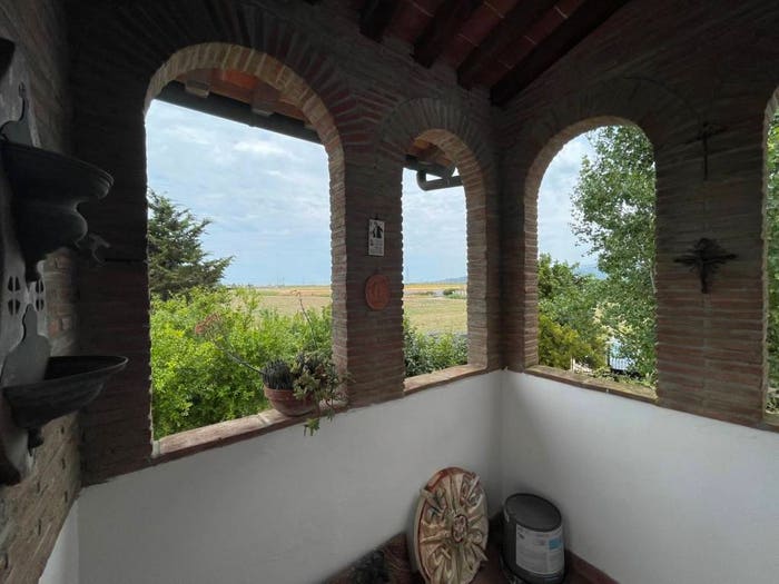 Casa con 6 locali in vendita in Campiglia Marittima