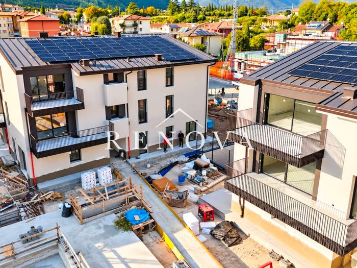 Casa quadrilocale in vendita in Via Cà Brusà, Cavajon Veronese, Cavaion Veronese