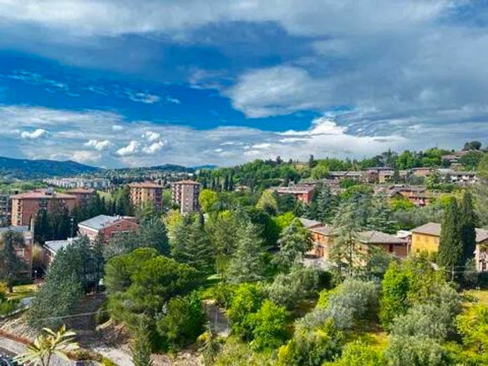 Appartamento con 5 locali in vendita in Neighbourhood Madonna Alta, Madonna Alta Prepo, Perugia